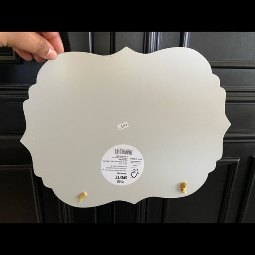 Bride Wedding Day White & Gold Hanging Chair Sign - Picture 4 of 4